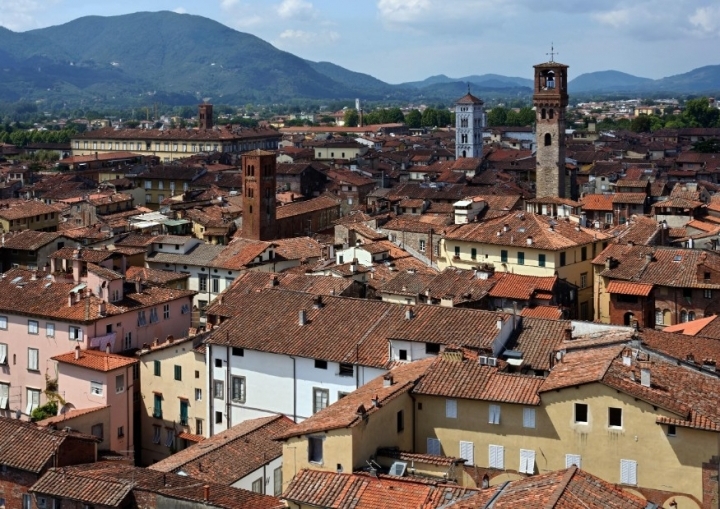 Lucca centro vista foto - capodanno lucca